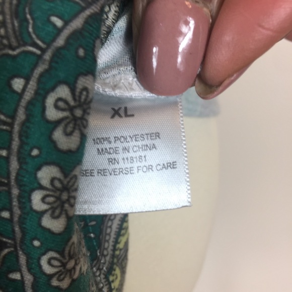 Mandala Print Ombré Blouse - Picture 4 of 8